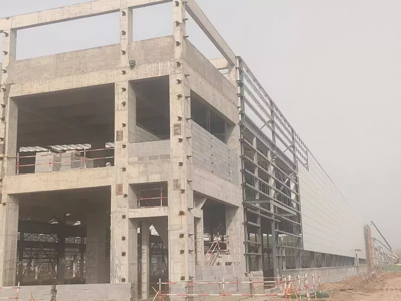Construcción de almacén de estructura de acero